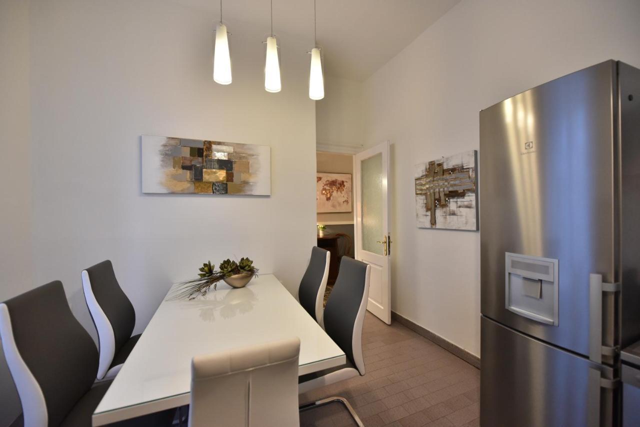 Zadar Center Beach Apartment - Directly On The Sea エクステリア 写真